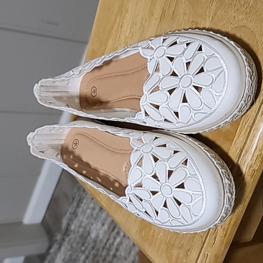 Cream Moccasin Flat with Sparkles